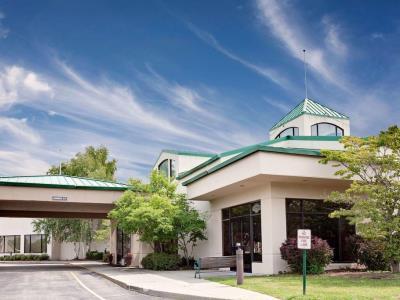Hotel Ramada By Wyndham Fishkill Exteriér fotografie