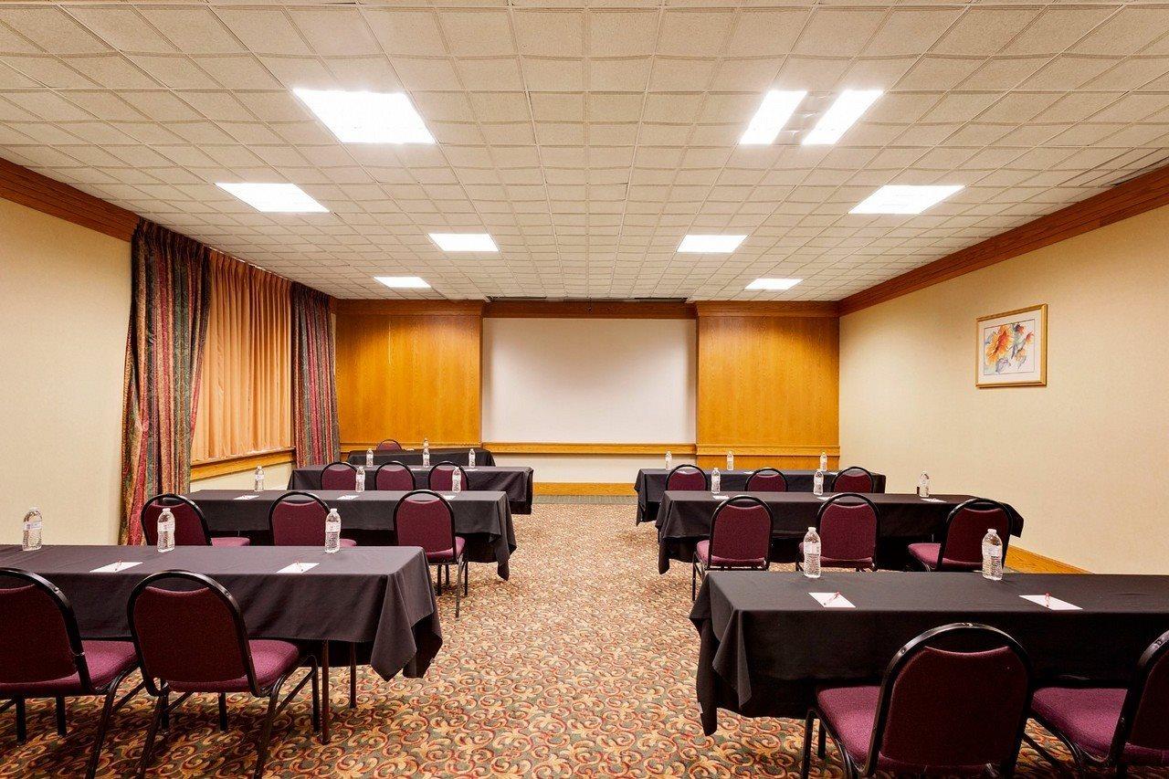 Hotel Ramada By Wyndham Fishkill Exteriér fotografie
