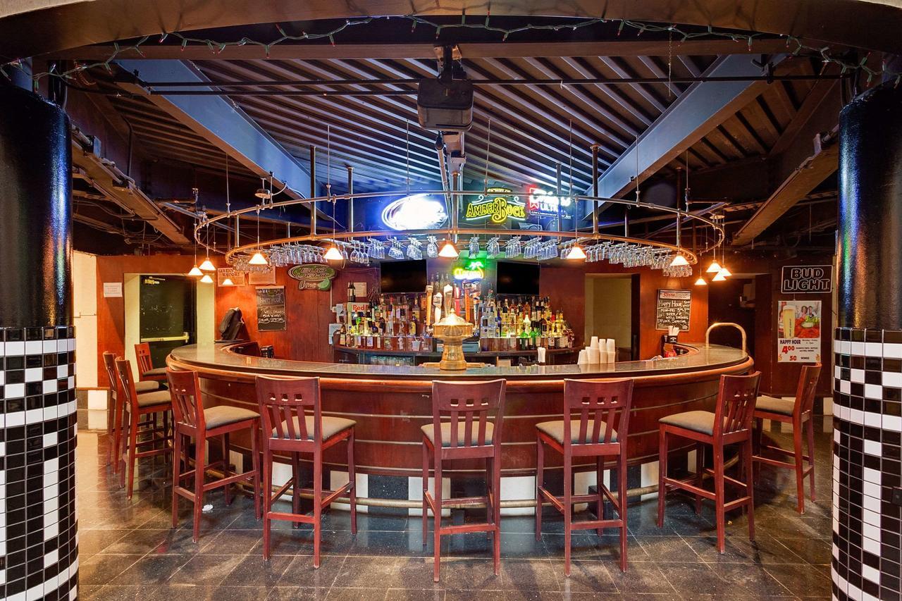 Hotel Ramada By Wyndham Fishkill Exteriér fotografie